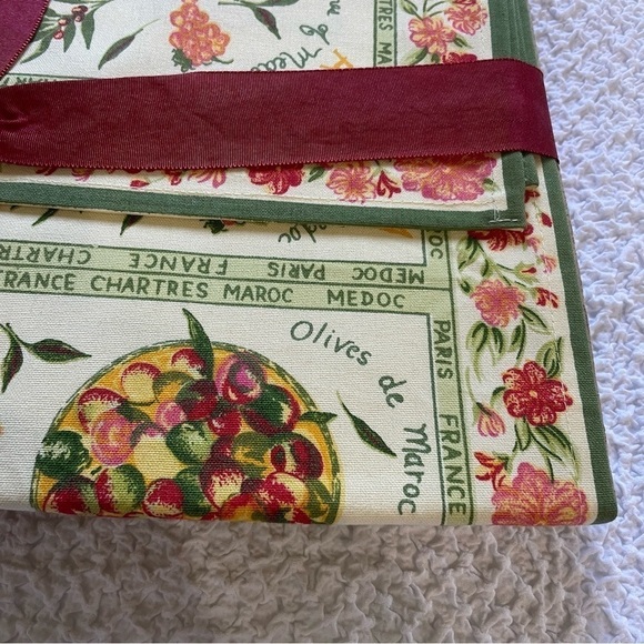 April Cornell Placemats & Napkins Set of Four (4) Olives Wine France NWT - Picture 6 of 11